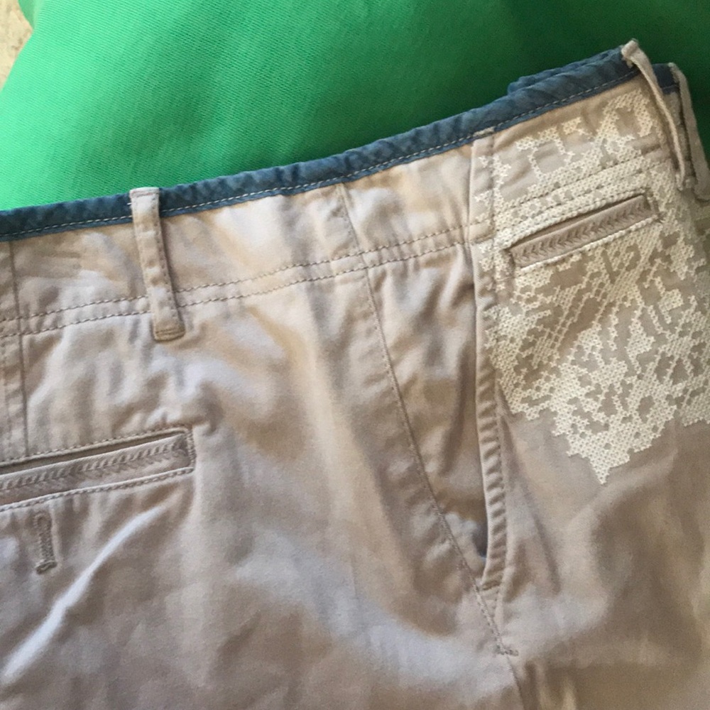Pilcro Letterpress Hyphen Khaki Pants Embroidered - Picture 6 of 6